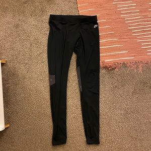 sold // Nike leggings